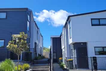 17E East Street, Pukekohe
