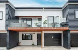 2/11 Gazeley Avenue, Silverdale