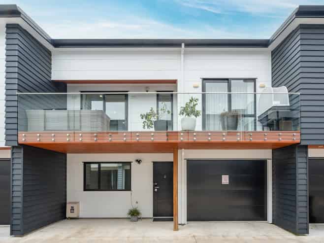 2/11 Gazeley Avenue, Silverdale