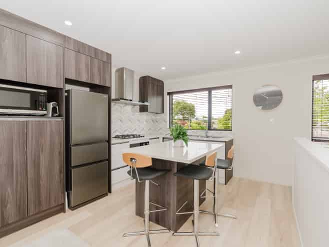 2/11 Gazeley Avenue, Silverdale