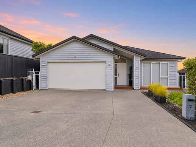 7 Frontiere Lane, Millwater