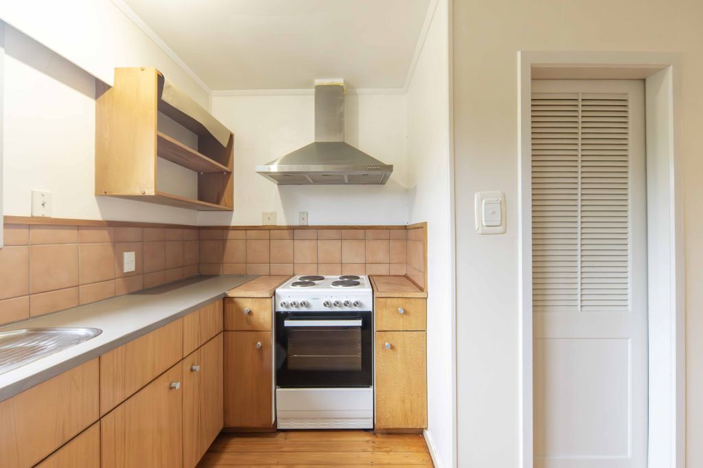 Beautiful Family Home in Sought-After Queenwood 4