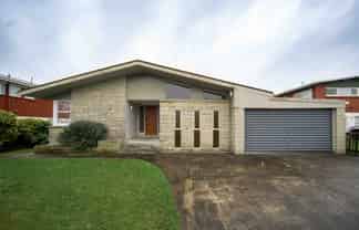 6 Samuel Place, Queenwood