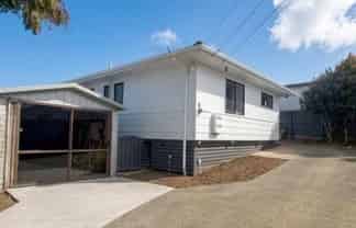 2/23 Bernina Place, Weymouth