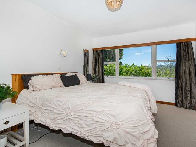 15 Denby Crescent, Tikipunga