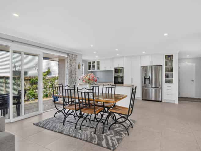 4 Paulene Anne, Mangawhai Heads