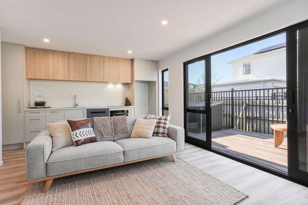 Modern, Low Maintenance Living in a Quiet Location 2