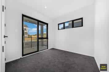 22 Waimarie Drive, Karaka