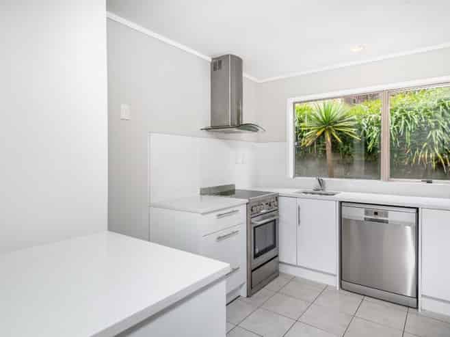 98B Mountbatten Avenue, Hillcrest