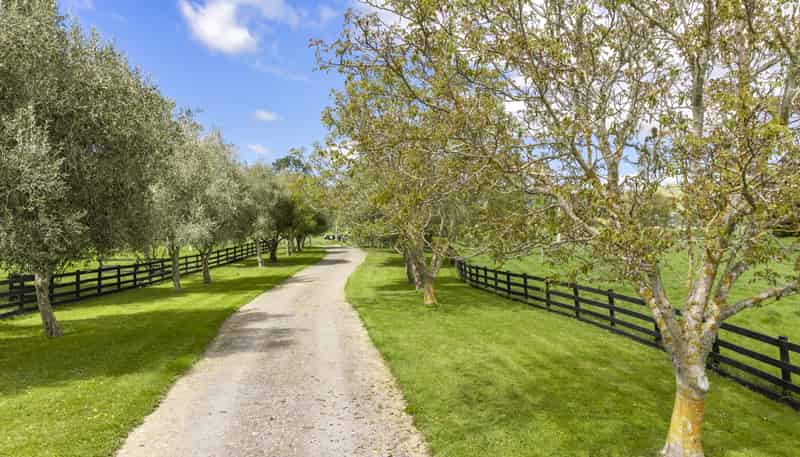 587 Gladstone Road, Lot 2 Deposited Plan 375345, Gladstone