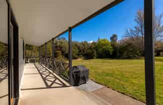 26 Roughton Lane, Brightwater