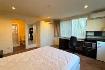 Room A/ 5B Queen Street, North Dunedin