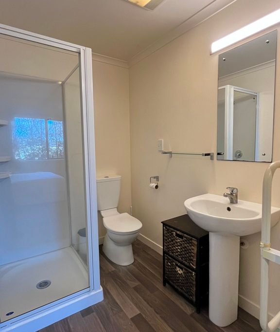 En-suite Room 5