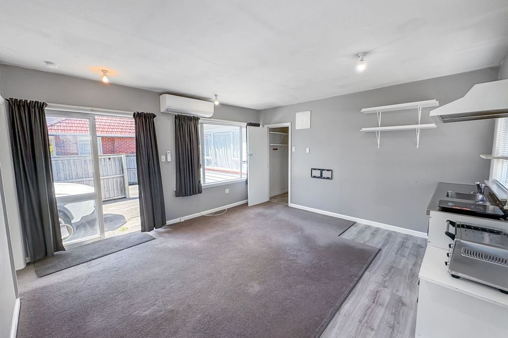 SOCKBURN - TIDY ONE BEDROOM UNIT 4