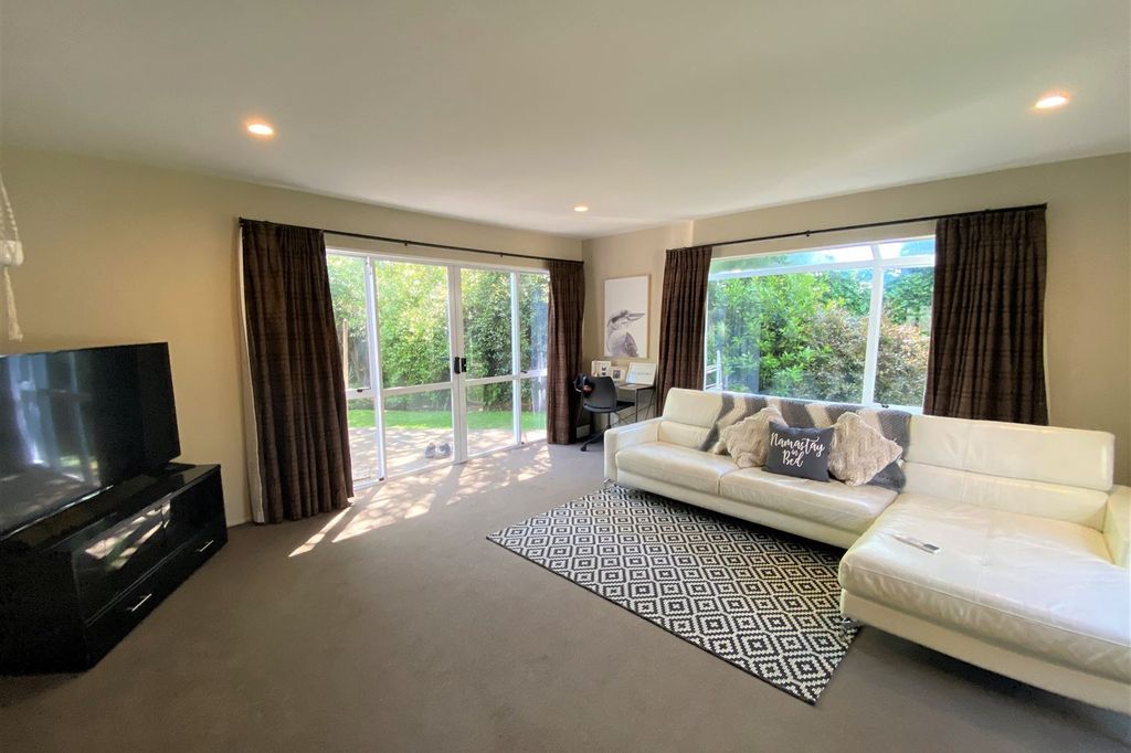 Fantastic Family Home 2