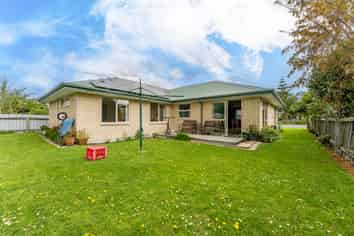 24 Cameron Street, Waimate