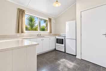 2/133 Tipahi Street, Nelson South