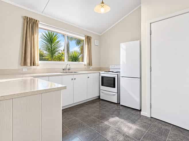 2/133 Tipahi Street, Nelson South