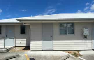 1/12 Crescent Court, Melville