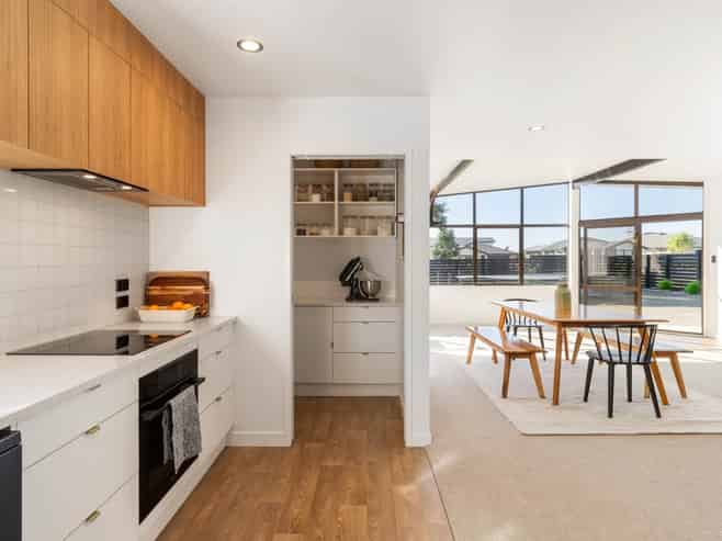 46 McLarin Road, Glenbrook
