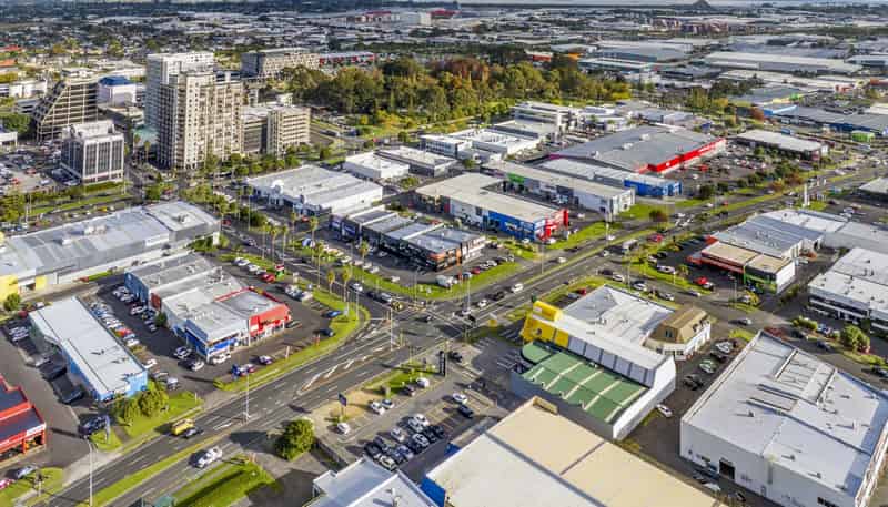 49A Cavendish Drive, Manukau