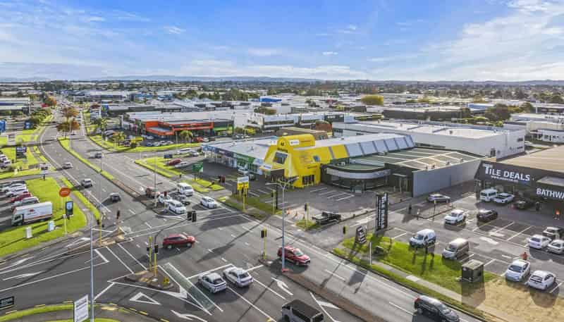 49A Cavendish Drive, Manukau