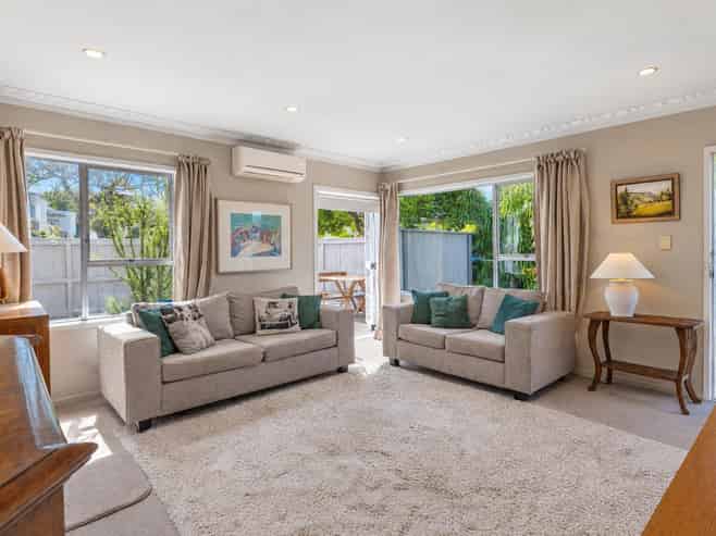 1 and 2, 1 Grand Drive, Remuera