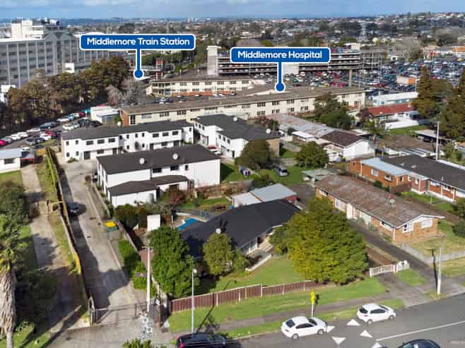 6/64A Rosella Road, Mangere East