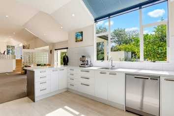 1437 Old West Coast Road, WEST MELTON