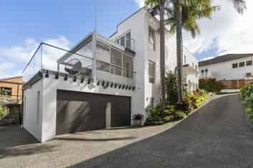 90B Ireland Road, Mount Wellington