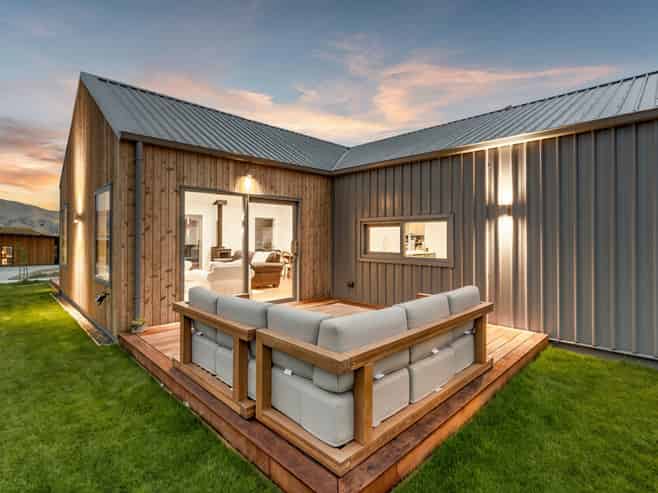 46 Atkins Road, Lake McKay, Luggate