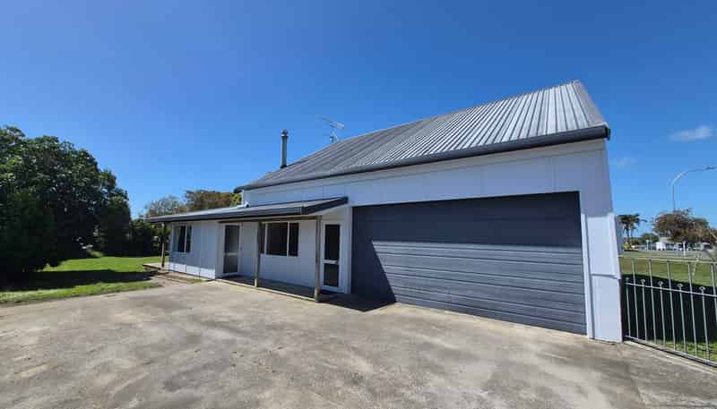 94 Third View Ave, Beachlands