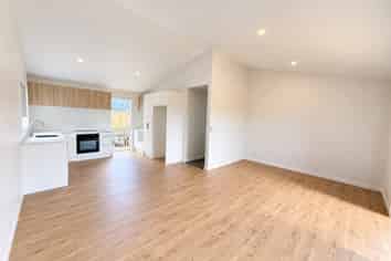 85a Hill Road, Manurewa