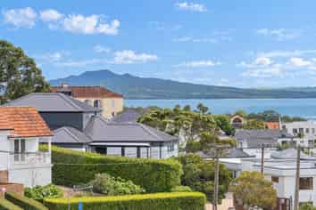 9A Cathedral Place, Parnell