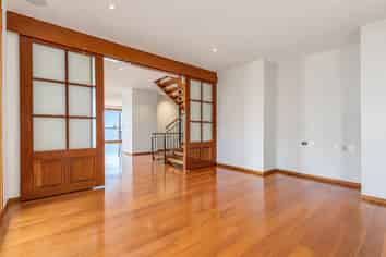 9A Cathedral Place, Parnell