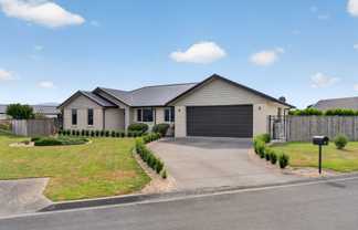 7 Mill Grove, Carterton