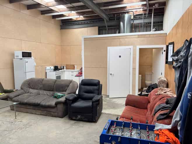 Modern Workshop with Sealed Yard