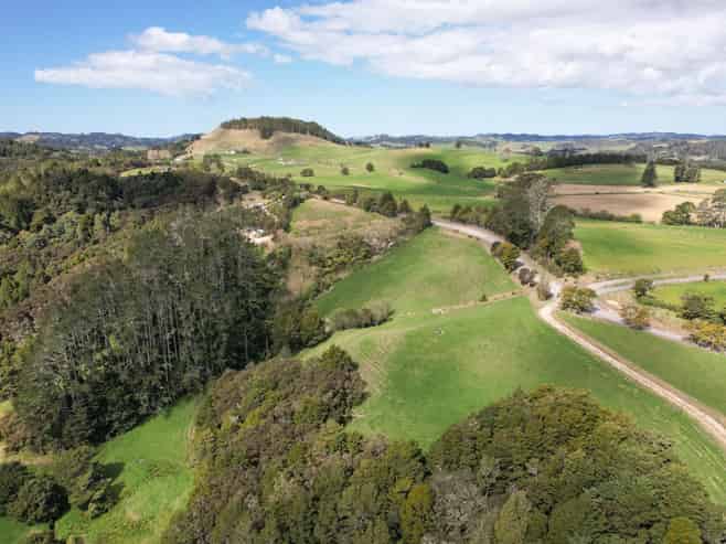 117 Pigs Head Road, Whakapara