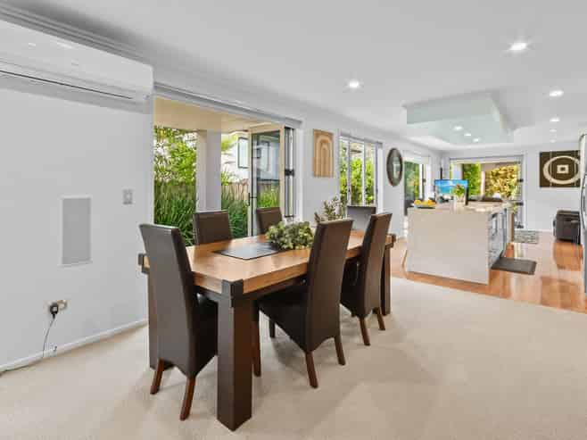 253B Hill Road, The Gardens