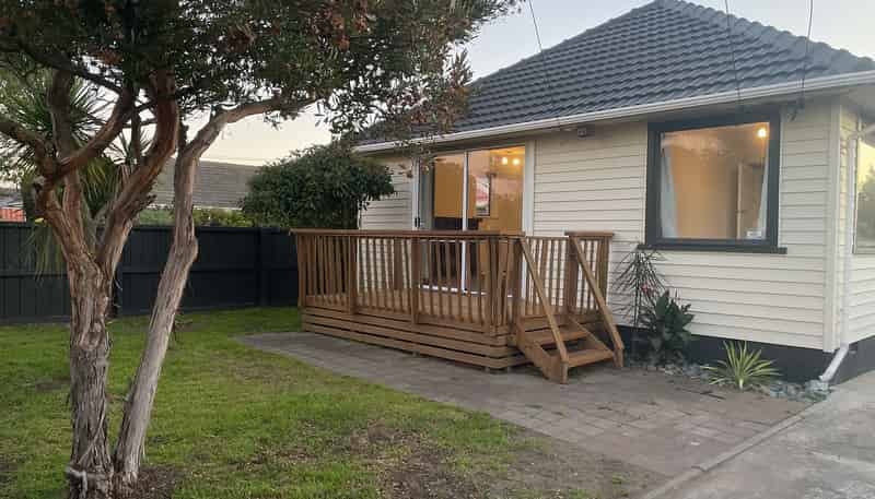 12 Pine Avenue, New Brighton