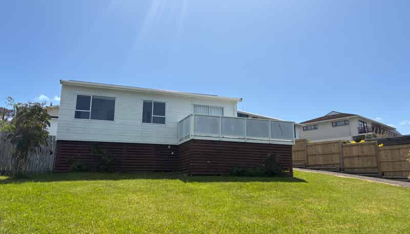 11 Matangi Terrace, Snells Beach