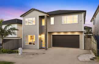 18  Tinaku Road, Flat Bush