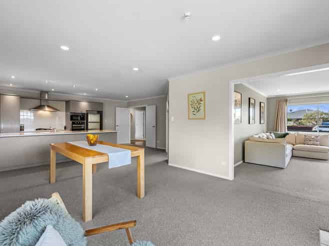 25 Jasmine Place, Cambridge