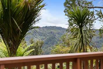 19A Te Aute Ridge Road, Bethells Beach