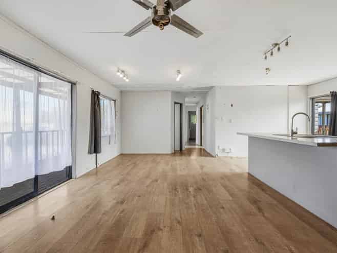 48 Pukeroa Place, Papakura