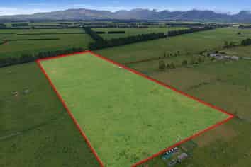 312 Bennetts Road, Cust
