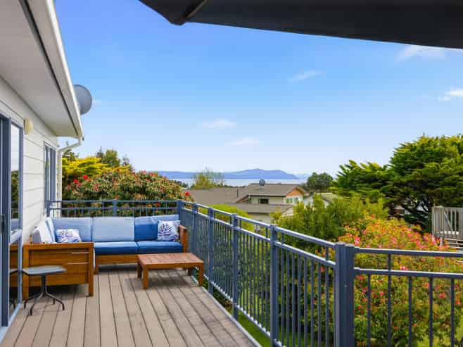 5 Rowena Crescent, Motuoapa