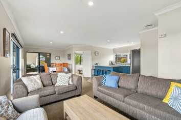 5 Rowena Crescent, Motuoapa