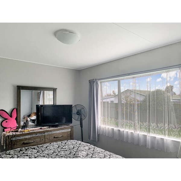 LEVIN-3 BEDROOM 5
