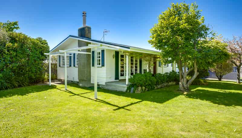 1 Heaphy Street, Taradale